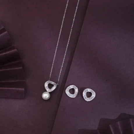 Lustrous Pearl & Baguette Silver Set